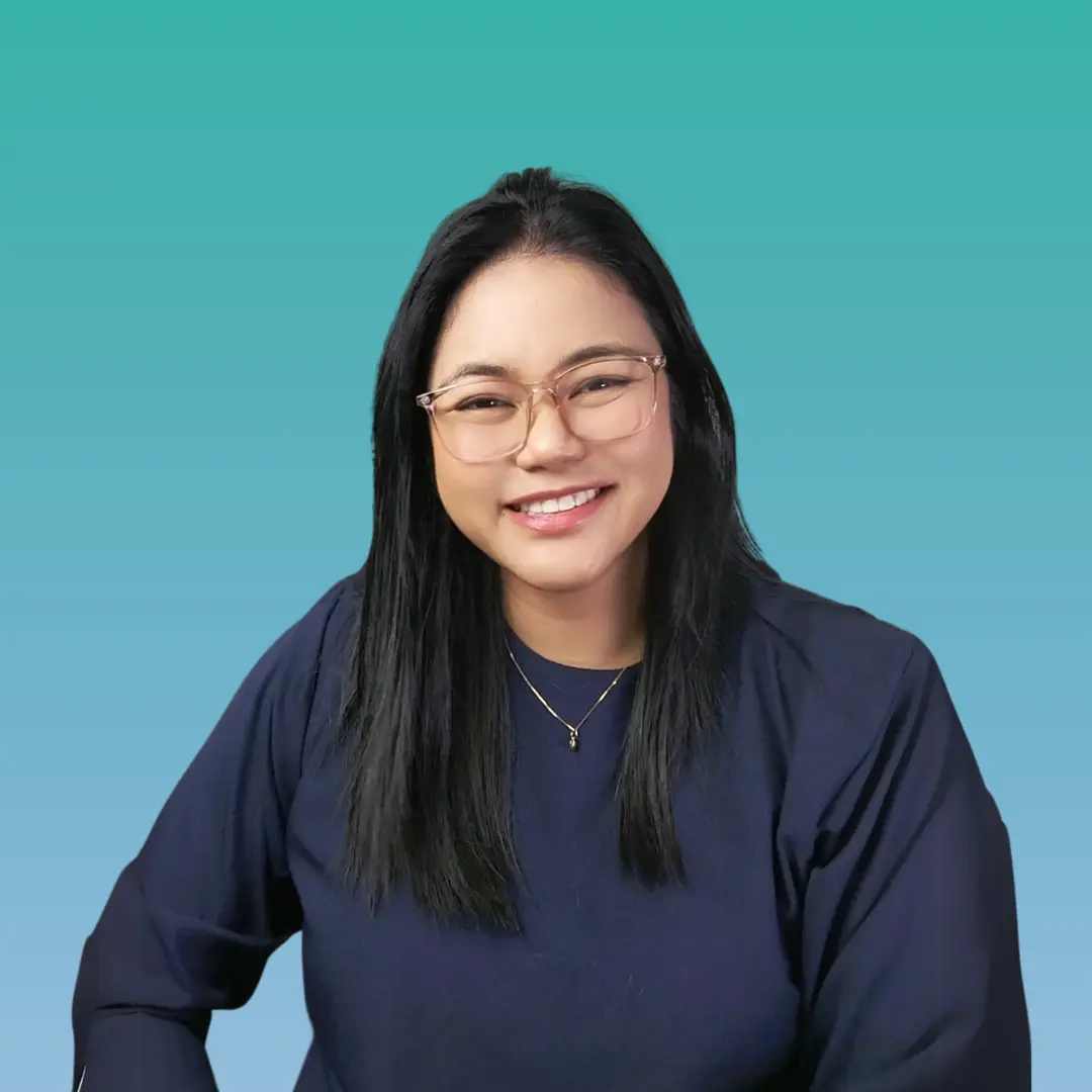 Mimie Rahman, our registered counsellor is wearing Riau Kebarung Pahang