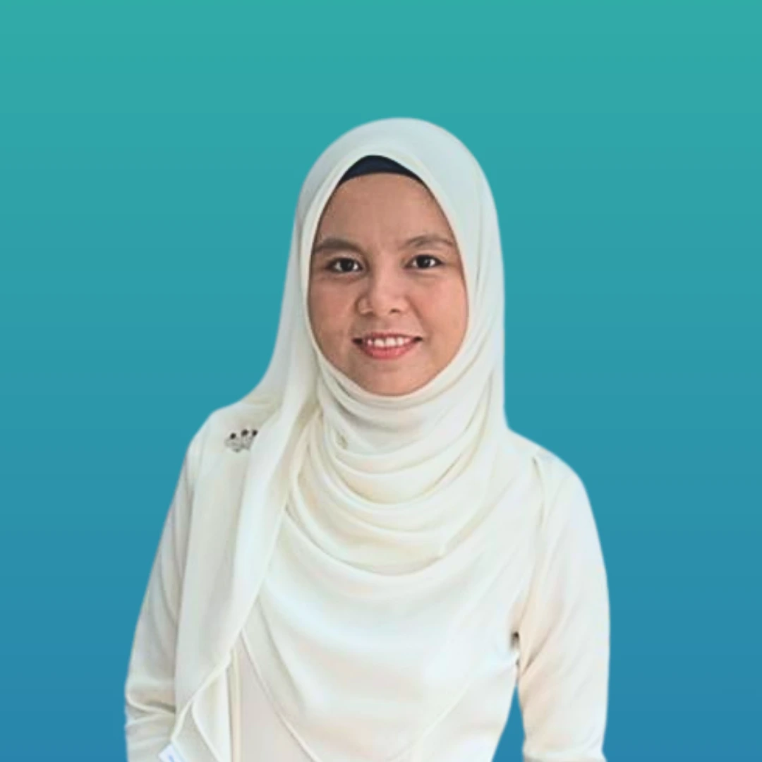 Atiqah Rusli donning white baju kurung